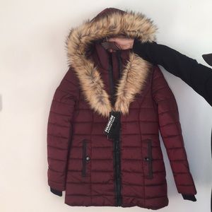 Women’s 3/4 puffer jacket burgundy